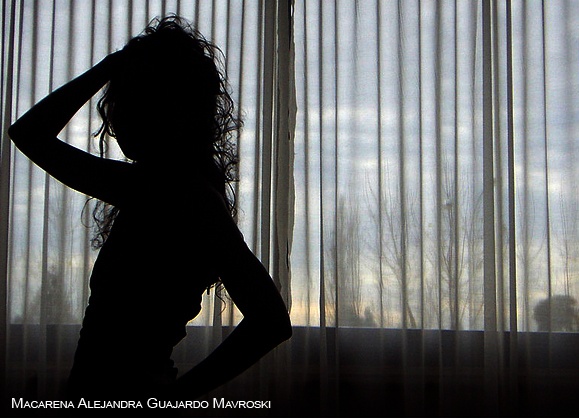 不(bù)打光(guāng)也(yě)能(néng)拍(pāi)攝：三大(dà)“無光(guāng)”攝影(yǐng)技(jì)巧之內(nèi)景篇